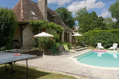 Image de Ferme De Cavarcou Parc étang de pêche Piscine, séjour bucolique et reposant