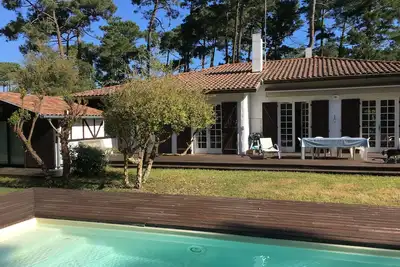 Image de Seignosse-Plage  Les Bourdaines  : maison avec piscine