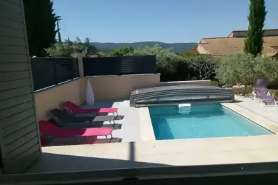 Image de Maison  3 * avec piscine  privée au pied du Ventoux, Blauvac