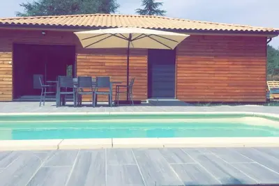 Image de Chalet 8 personnes campagne en Périgord Piscine