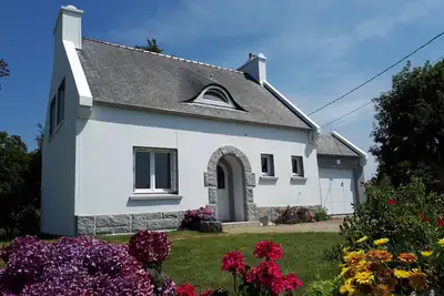 Image de Lanildut. Proche de la mer et du Gr34. Maximum 6 pers.