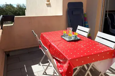 Image de Appartement T2, climatisé 4 personnes, 2 chambres, direct plage. Le Clapotis