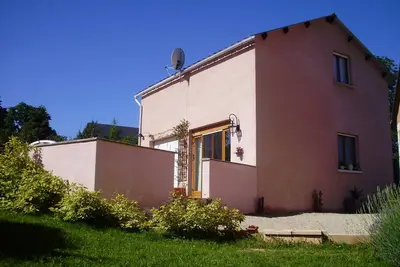 Image de gite en Aveyron près de Conques, Belcastel, thermes de Cransac