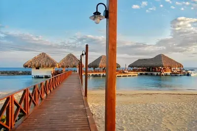 Image de Appartement de luxe en bord de mer - parfait pour les familles!