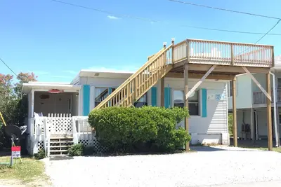 Image de Myers Cottage - Animaux acceptés au coeur de Topsail Beach. Spécial automne!