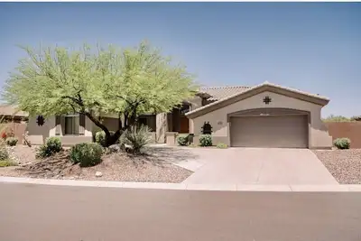 Image de Belle maison de vacances - piscine privée - nouvellement meublé 2015 à Anthem
