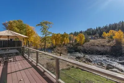 Image de Truckee River Cottage