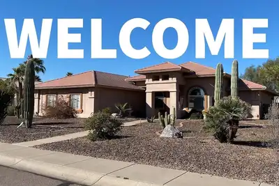 Image de Grande maison de vacances haut de gamme à Coyote Ranch avec piscine privée et stationnement pour véhicules de camping