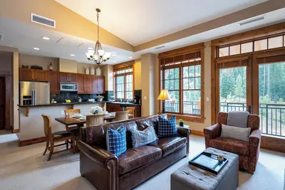 Image de Superbe Top Floor Village à la résidence Northstar! - Big Horn 502