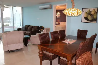 07d Great Value Luxury Resort Beachfront Oceanview