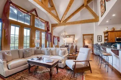 Image de Quartermoon 1258 Bachelor Gulch