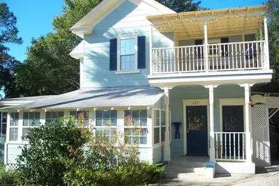 Image de Maison la plus proche du centre-ville Mt Dora & Lakefront - Hiver 2018 Sale!