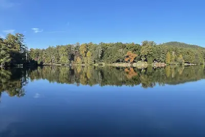 Image de Pittoresque Mountain Rest Lake Cabin