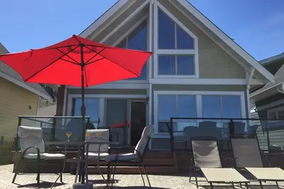 Image de Magnifique vue sur le lac Cottage La Casa Resort