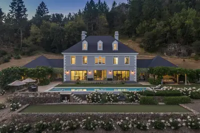 Image de Luxe Napa Country Estate w / piscine et vue!