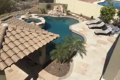 Image de Belle maison avec vue sur la montagne avec cour privée de style resort