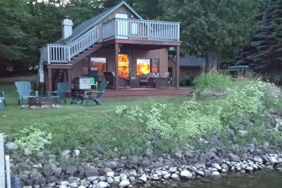 Image de Cabane pittoresque sur la rive sud-ouest du lac AuTrain