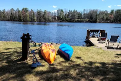 Image de Pine Rd Home sur la rivière Wisconsin / lac Alice