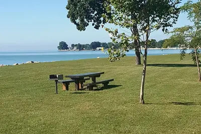 Image de Beautiful, Relaxing Lake Erie access Communauté / Pêche, Canotage, Feu de joie