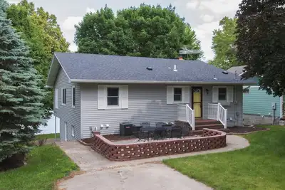Image de Maison sur le lac Ramsey avec 100 pi de rivage
