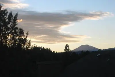 Image de Pratique Sud-Ouest Bend, 5br / 3ba Accueil environs de Old Mill District