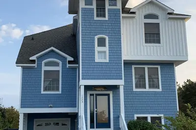 Image de Bluewater Dream! 6br, 4. 5 Ba, piscine, bain à remous, salle de jeux, Scr. Porche, Animaux Ok