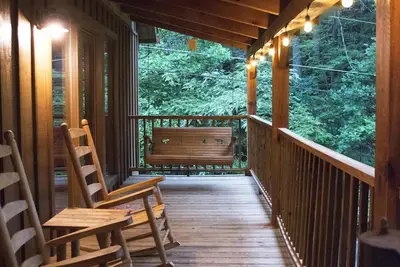 Image de Classé 5 étoiles, facile d'accès, proche de la bande principale, beaucoup de caractère!