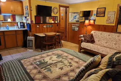 Image de Sommeil incroyable. S Grand Lake. Est de Disney 1 mile. Endroit calme.