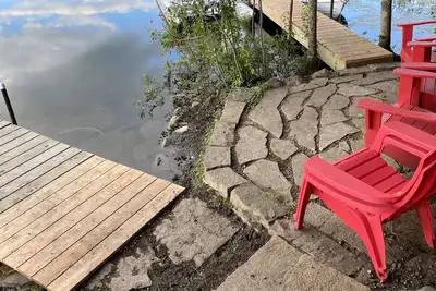 Image de Zone de relaxation parfaite! Propre, calme, confortable, Crystal Clear Lake, Pêche