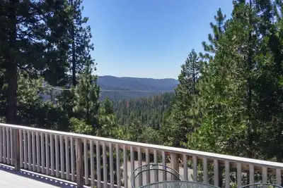 Image de Chalet Sunny View près du lac Pinecrest et du ski Dodge Ridge - Randonnée à vélo à explorer!