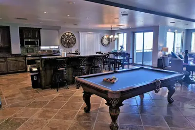 Image de Penthouse de luxe avec 3 chambres et 4 salles de bains à Bella Sirena