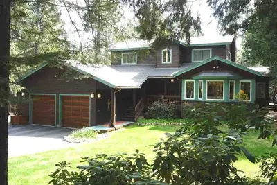 Image de Graeagle Accueil Sur Frazier Creek - Grande ponts et confidentialité - Près de boutiques / salle à manger