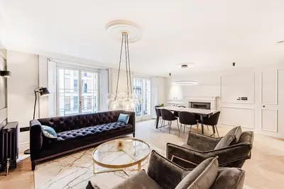 Image de Tout Nouveau Sommeil De Maison Mayfair 4