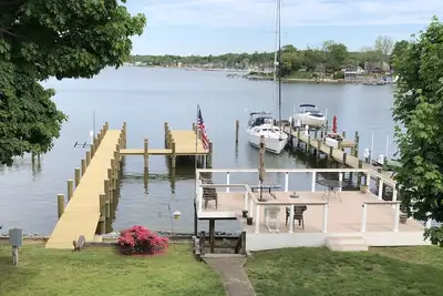 Image de Appartement au bord de l'eau avec une vue fantastique