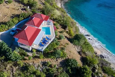 Image de Pittoresque Villa W / Vues magnifiques Sunset directement sur Shell Beach & Gustavia
