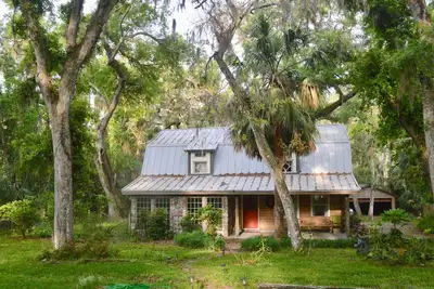 Image de Maison privée Tpc 2 acres - 4 miles