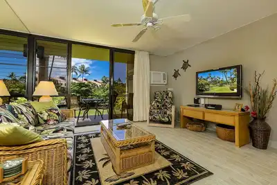 Image de Immeuble 3, rez-de-chaussée, près de la piscine.