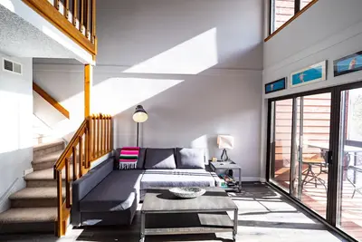 Image de Frisco Mountain Side Condo rénové - Piscine et bains à remous / WiFi