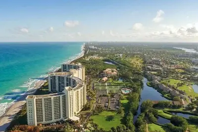 Image de Oceanfront Condo directement sur le sable, une vue imprenable sur l'Atlantique