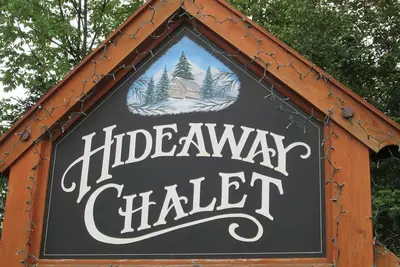 Image de HideawayChalet-Sleeps 24 Forfaits Ski RÉDUITS Près des pistes de ski. Jacuzzi