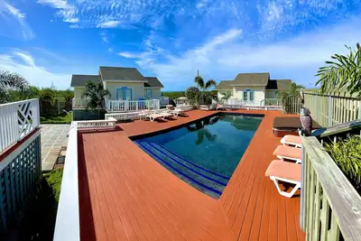 Image de *** Incredible Pool w / Hot Tub *** Belle plage *** Brand New 2br Villa w / Ac ***