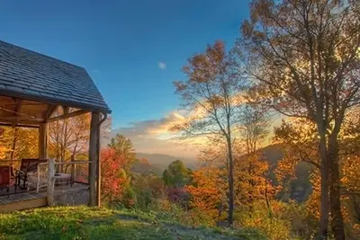 Image de Mountain Craftsman Home près d'Asheville - 30 miles vues