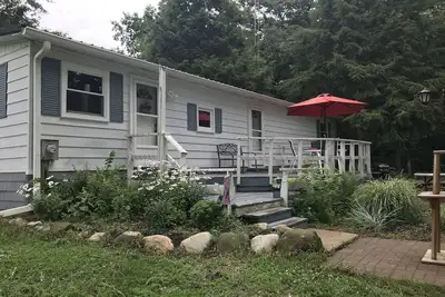 Image de Animaux acceptés chalet calme / lac pvt & vue sur la ferme de campagne spectaculaire 3br / 2 salles de bain