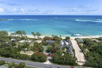 Image de Moani Kai - Récemment rénové, plage semi-privée, fermée, bain à remous, terrain de sport, grande cour