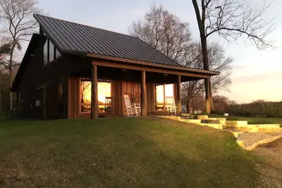 Image de Récompense toi! Faites une pause à la cabine de Clara dans les magnifiques bois de pins