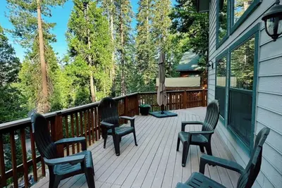 Image de Climatisation et 3 lits king-size + 1 lit queen