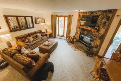 Image de ** Secret le mieux gardé de Stratton ** Ski On / Off ** Unité E