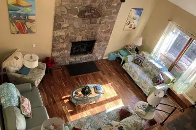 Image de Célébrez les vacances dans ce magnifique sanctuaire de plage boisé!