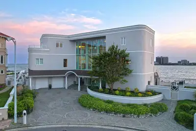 Image de Il suffit de lire les commentaires élogieux de nos anciens clients! !