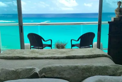 Image de Magnifique penthouse moderne en bord de mer, meilleur emplacement et vue dans la zone hôtelière